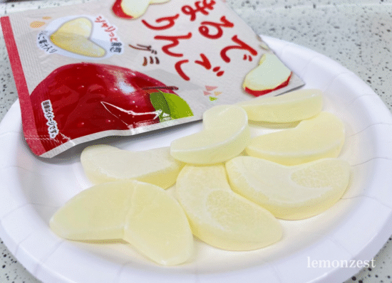 まるでりんごグミ　50個　　不二家　FUJIYA 不二家 まるでりんごグミ 1袋 ASMR お菓子 グミキャンディ SNS